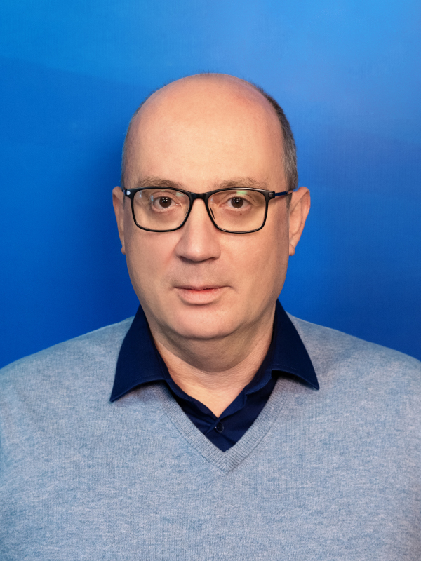 Шаповалов Дмитрий Валерьевич.